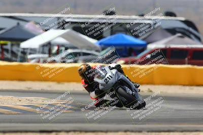 media/Apr-09-2022-SoCal Trackdays (Sat) [[c9e19a26ab]]/Turn 2 (1140am)/